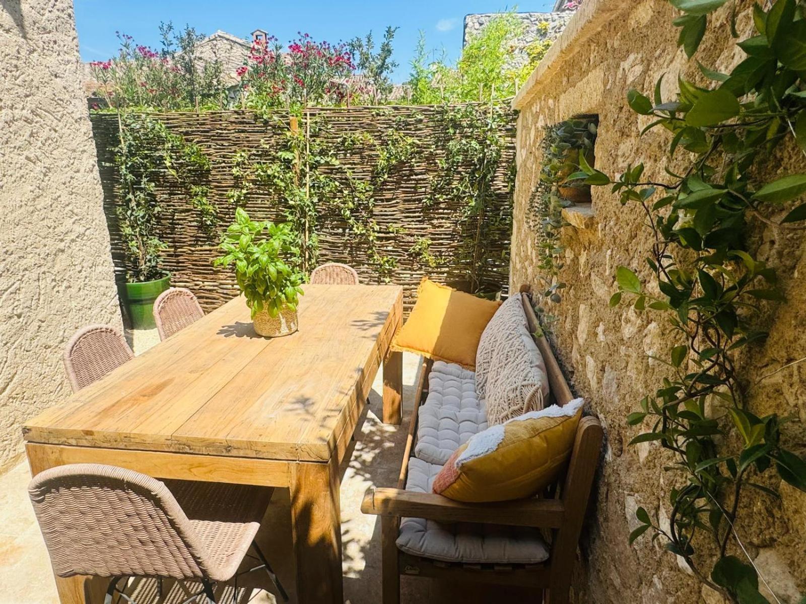 Eygalières Mas Notre Dame B&B 외부 사진